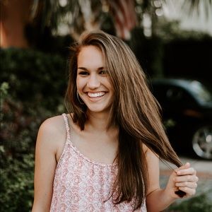 Meet your Posher, Bethany